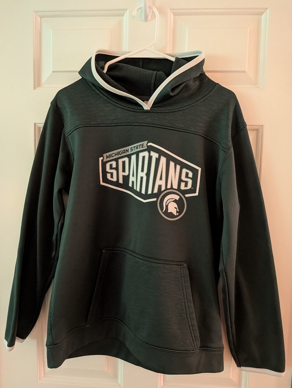 Boys Pro Edge Michigan State Spartans Hoodie Size 16/18